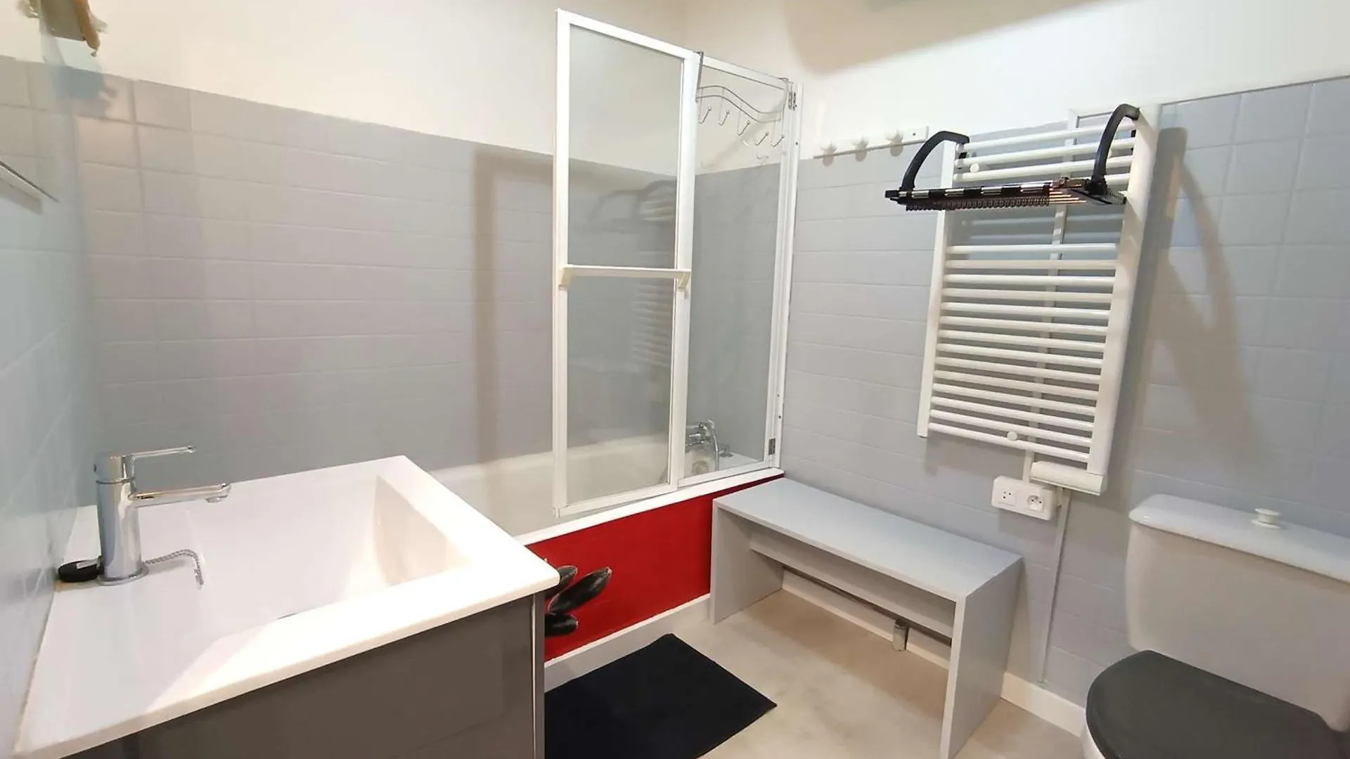 Studio Cosy Pour 4 Avec Balcon Et Parking A Saint-Lary-Soulan - Fr-1-457-360